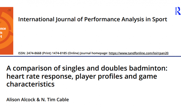 Badminton Science: Een Analyse van de Verschillen tussen Enkel- en Dubbelspel